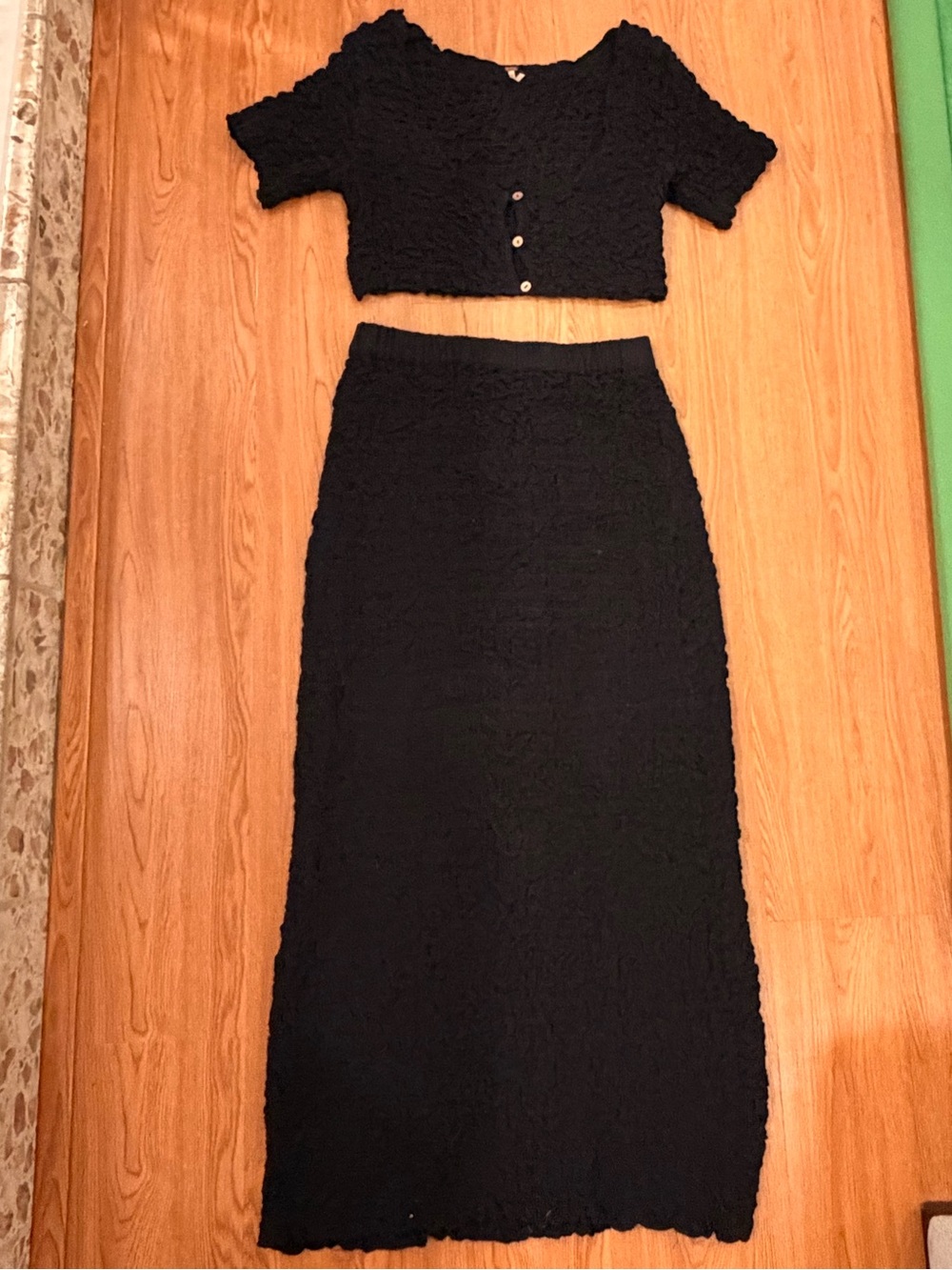 FREE PEOPLE Black Two-Piece Scrunch Fabric Maxi Skirt Set size small